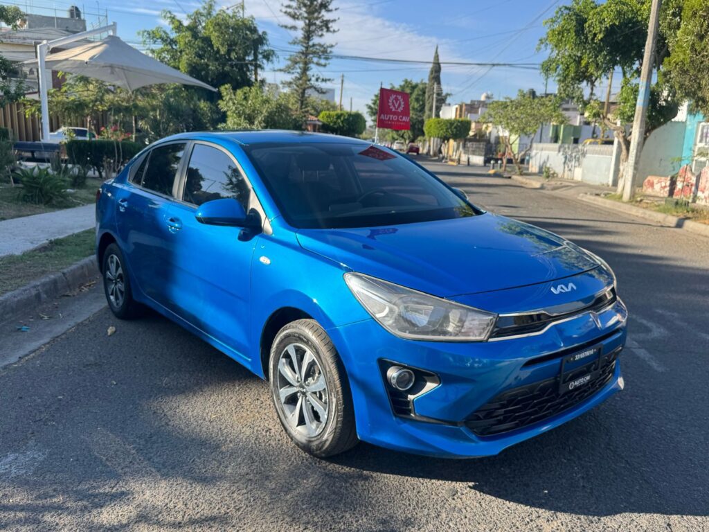 Kia Rio 2023 Estandar